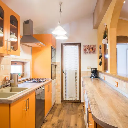 Holiday home Veronika, A Cozy And Charming For Summer Holidays *